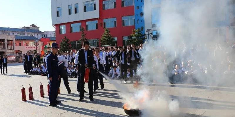 ‘AG亚娱集团’
平鲁消防开启“消防小课堂”(图6)