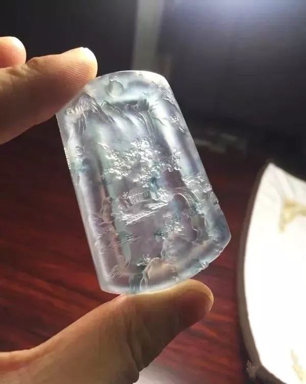 ‘AG亚娱集团官方’谢宏背起行囊走天涯米兰世博见证从“中国智造”到“中国智慧”的转变