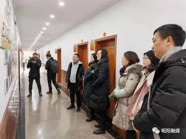 
水富市委宣传部、市融媒体中心到昭阳区融媒体中心考察交流融媒体中心建设事情【ag亚娱官网】(图6)