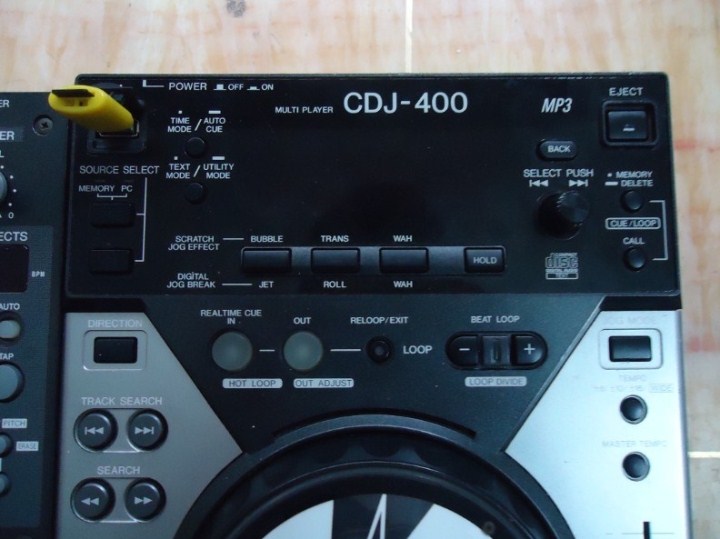 “AG亚娱集团官方”比心是什么意思?笔芯是什么梗? 比心各种手势图片(图1) AG亚娱集团