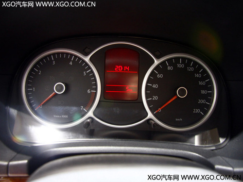 ‘ag亚娱官网’智能音箱中场:“小爱同学”喜提3000万月活(图1) AG亚娱集团官方