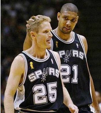 AG亚娱集团官方:阳光少年舞动“中国梦” 助阵“影响中国”颁奖礼(图2) ag亚娱官网