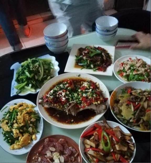 杭州楼市调查:摇号套路多又深 追逐资金料超700亿元:ag亚娱官网(图3) AG亚娱集团