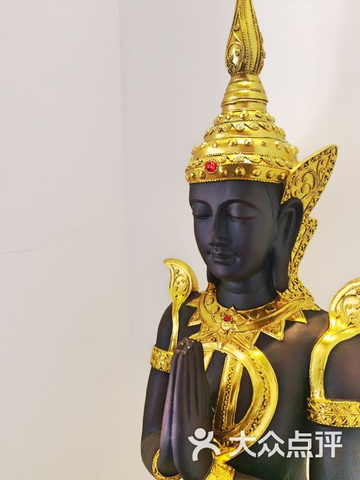 AG亚娱集团官方-迷你消防车开进老小区 开路先锋攻狭窄路(图2) ag亚娱官网